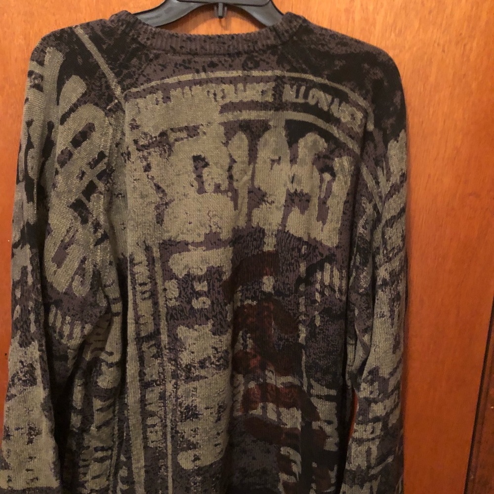 Express sweater - Picture 2 of 3